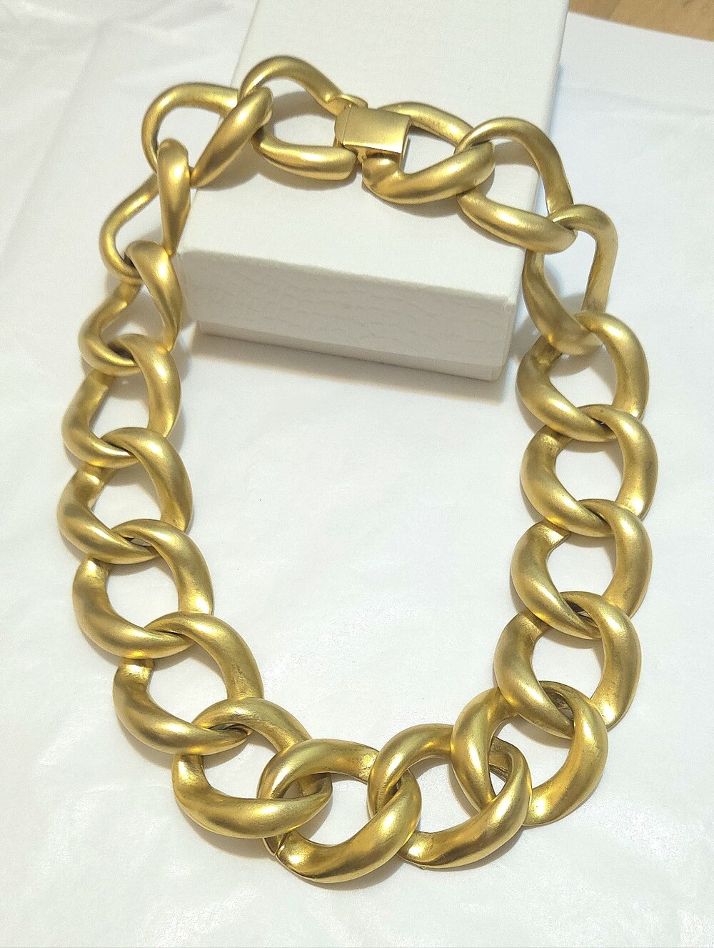 Vintage Matte Gold Tone Chunky Chain Link Choker Necklace Designer Heavy 16"